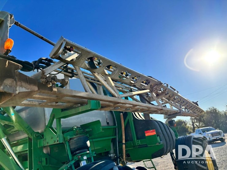 2013-john-deere-4830-image-102