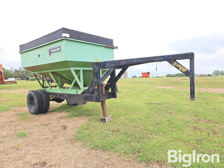 2001-parker-2000-image-3