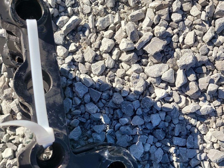 mini-excavator-attachment-pieces.-5-pieces.-image-2