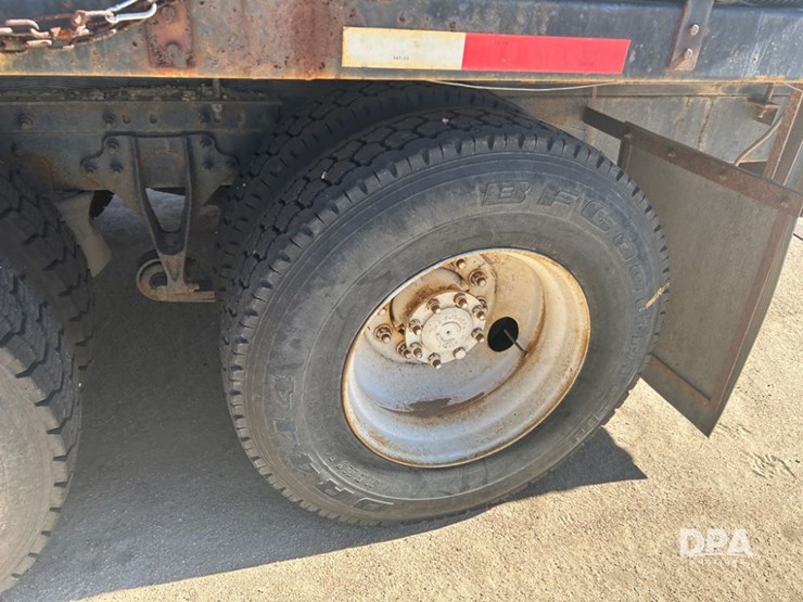 2006-international-9400i-liquid-truck-(cp1185-unit-15319)-image-13