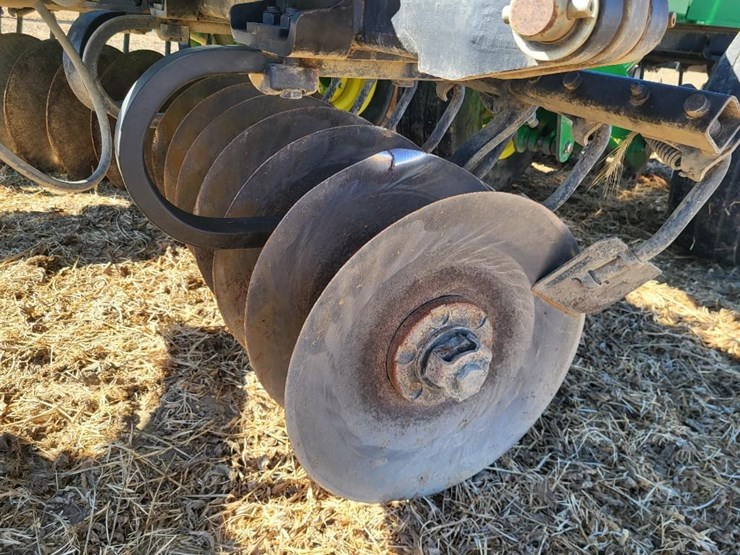 2012-john-deere-2620-image-15