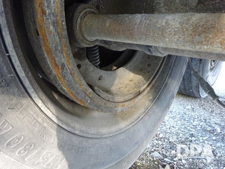 2014-timpte-hopper-bottom-image-40