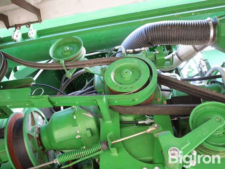 2013-john-deere-s660-image-16