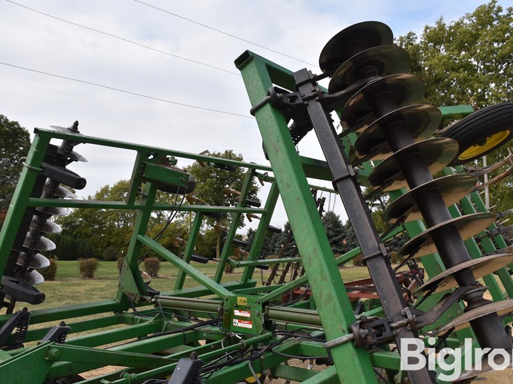 john-deere-724-image-11