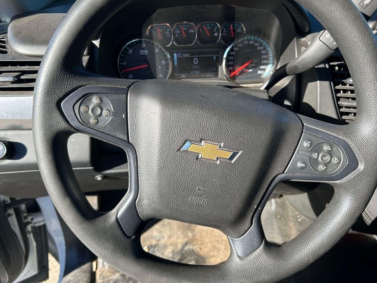 2020-chevrolet-tahoe-image-13