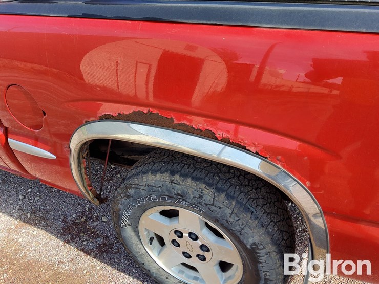 2005-chevrolet-silverado-1500-image-13