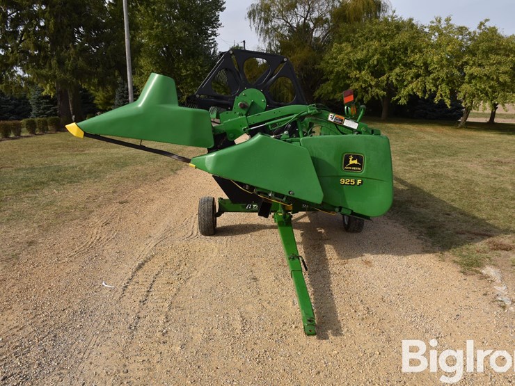 john-deere-925f-image-2