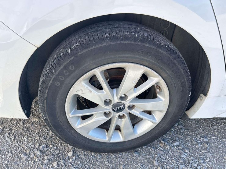 2018-kia-optima-sedan-image-26