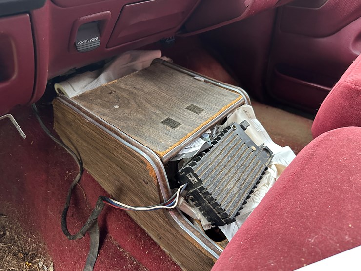 1995-ford-f350-xlt-image-54