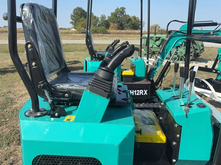 mini-excavator-mh12rx-image-34