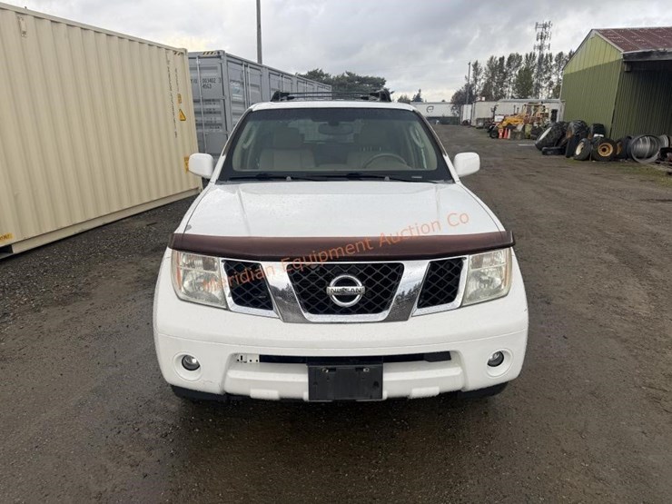 2005-nissan-pathfinder-le-image-10