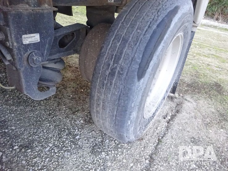 2018-wilson-hopper-bottom-image-48