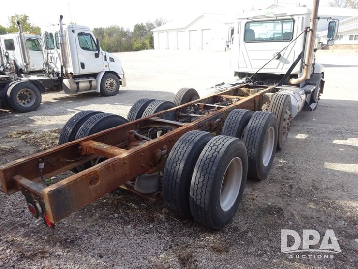 2014-mack-pinnacle-truck-(pz13988,-unit-239)-image-26