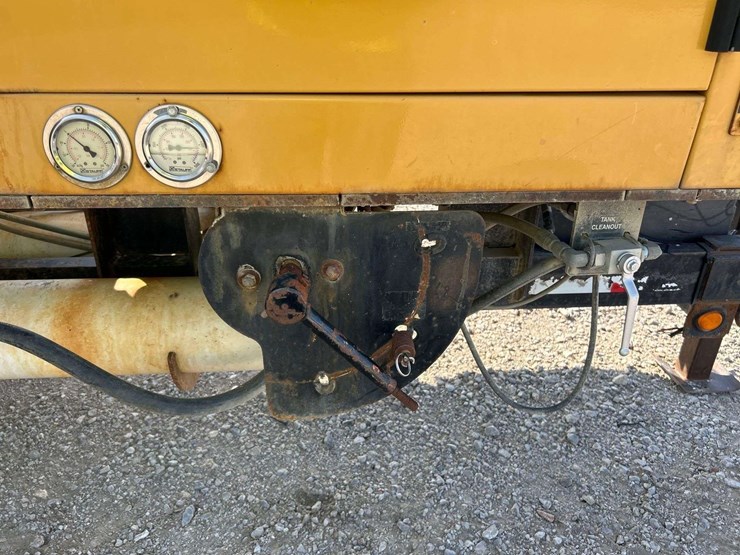 2012-vermeer-v500lehd-image-9