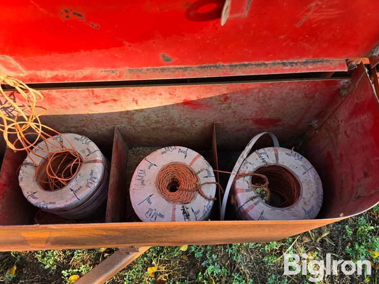 new-holland-268-image-10