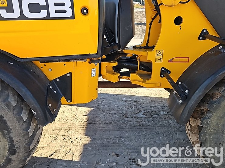2023-jcb-407-image-9