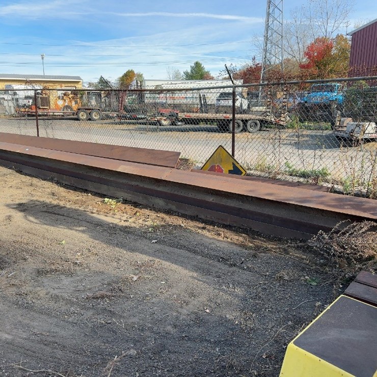 QUANTITY OF STEEL I-BEAMS