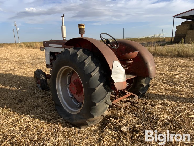 international-660-image-7