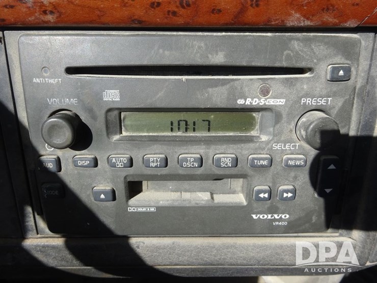 2007-volvo-vnl-day-cab-truck-(pz13987,-unit-110)-image-99