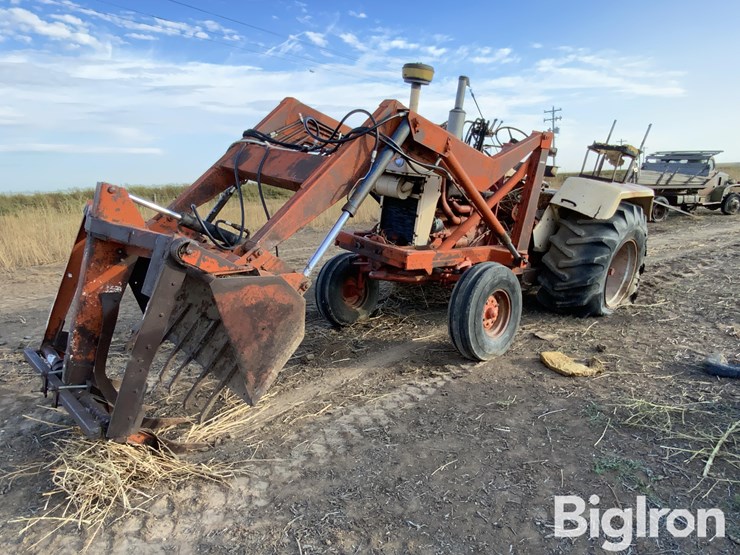 case-1032-2wd-tractor-image-1