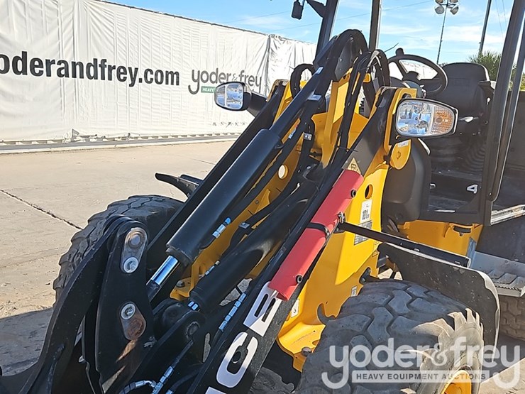 2023-jcb-407-image-15