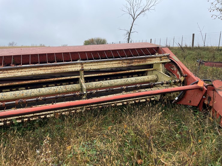 hesston-1090-image-16