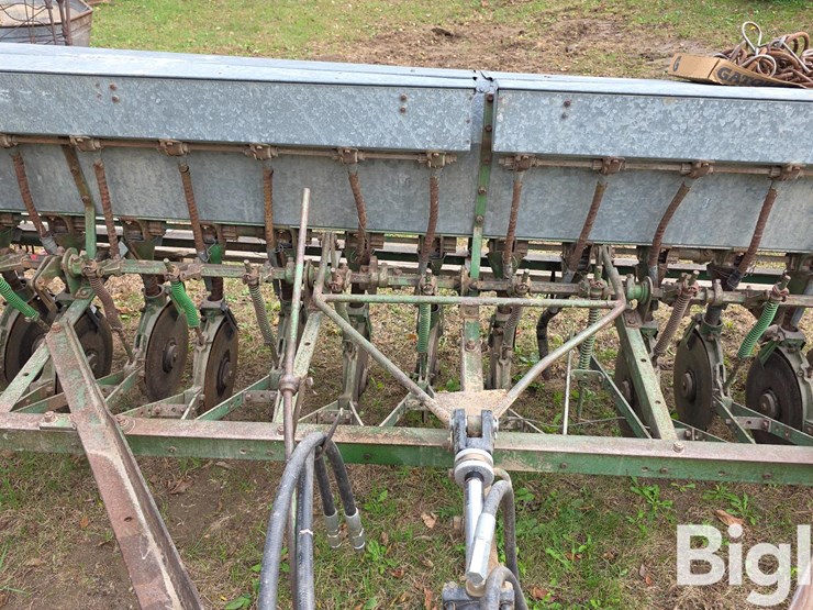 john-deere-mt6-image-15