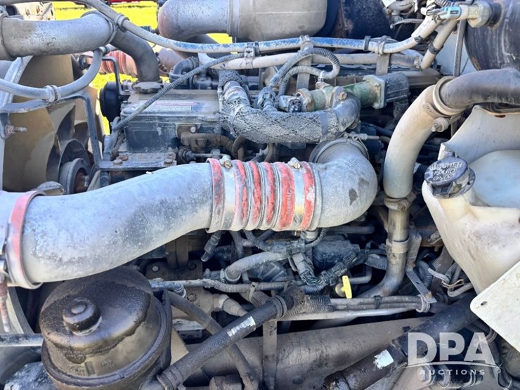 2013-kenworth-t370-image-56