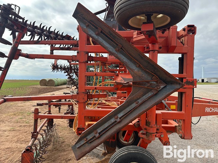 richardson-7x5-image-9