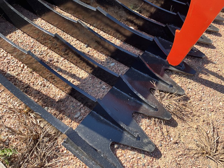 #4139-•-76"-skeleton-grapple-bucket-attachment-image-3