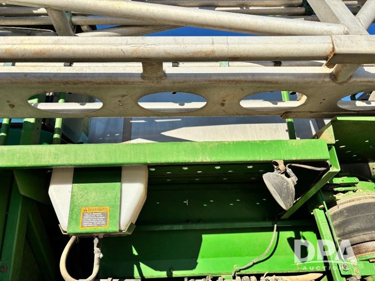 2013-john-deere-4830-image-51