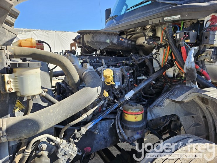 2019-international-lt-image-26