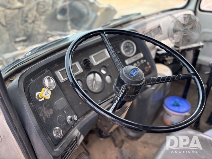 1994-ford-l8000-image-60