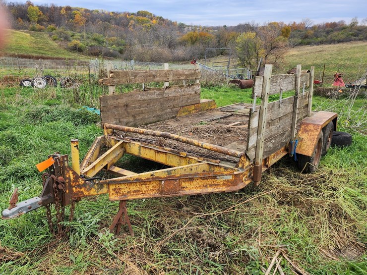 #8106-•-18'-trailer-image-1