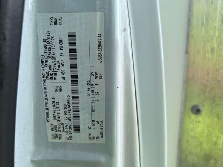 2015-ford-e350-image-5