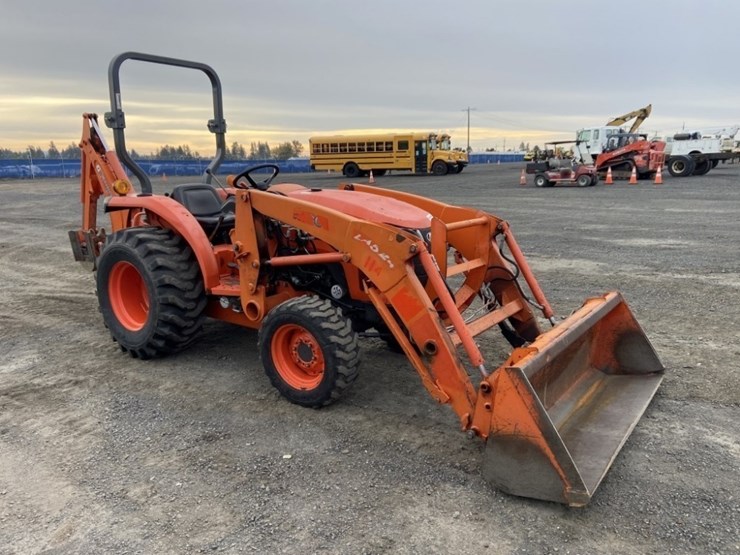 2010-kubota-l3200-image-7