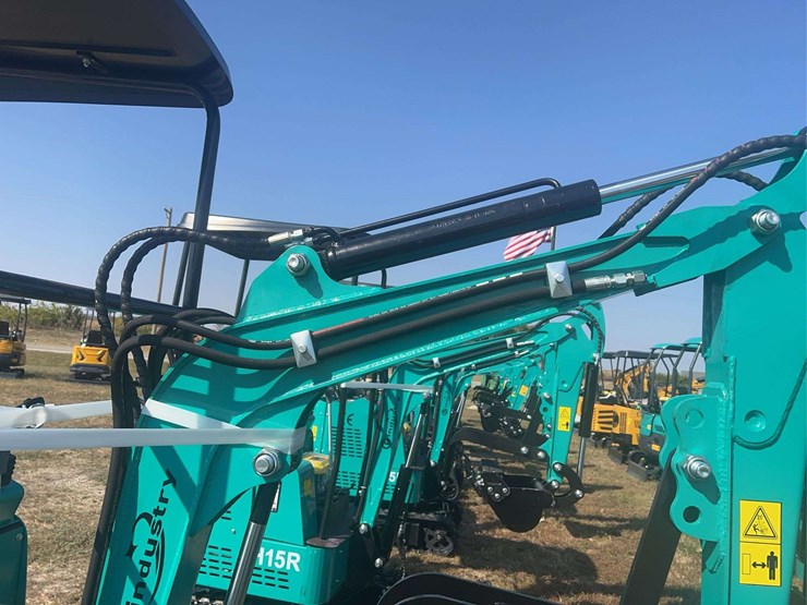 mini-excavator-h15r-image-34