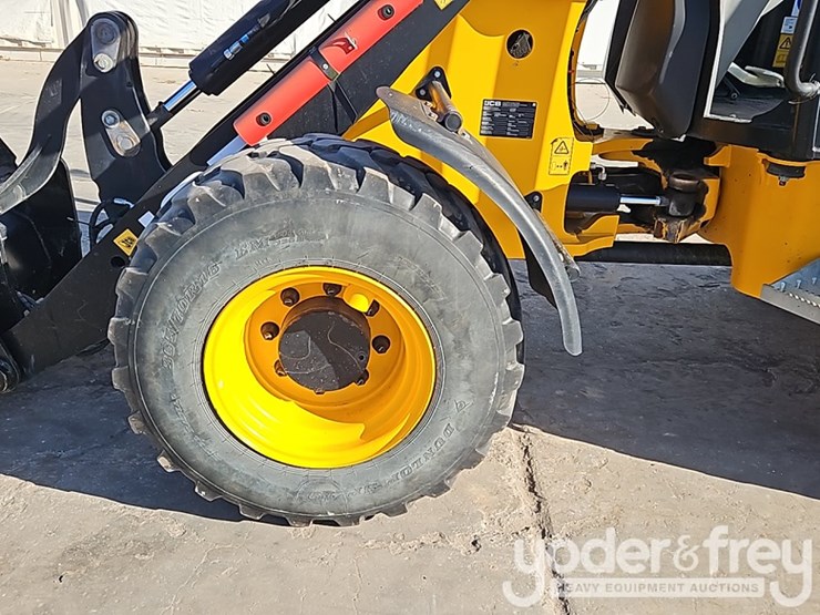 2023-jcb-407-image-15