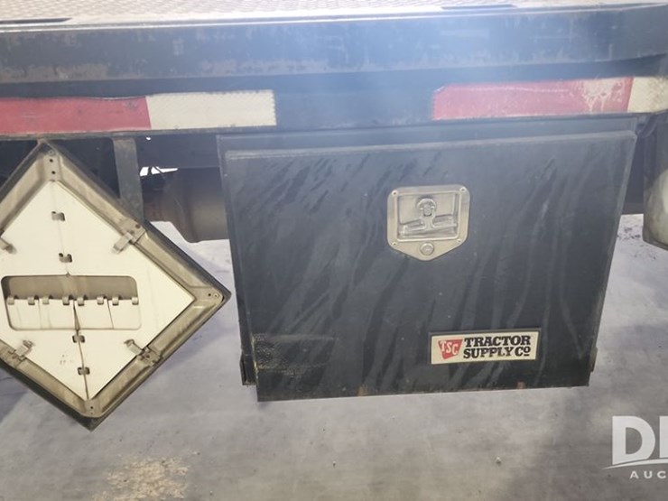 2015-dodge-ram-5500-image-19