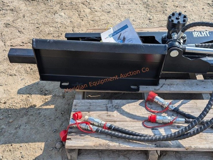 ir-mini-skid-steer-hedge-trimmer-image-2