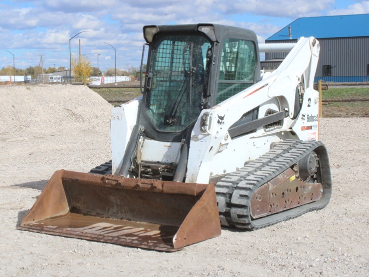 bobcat-t870-image-14