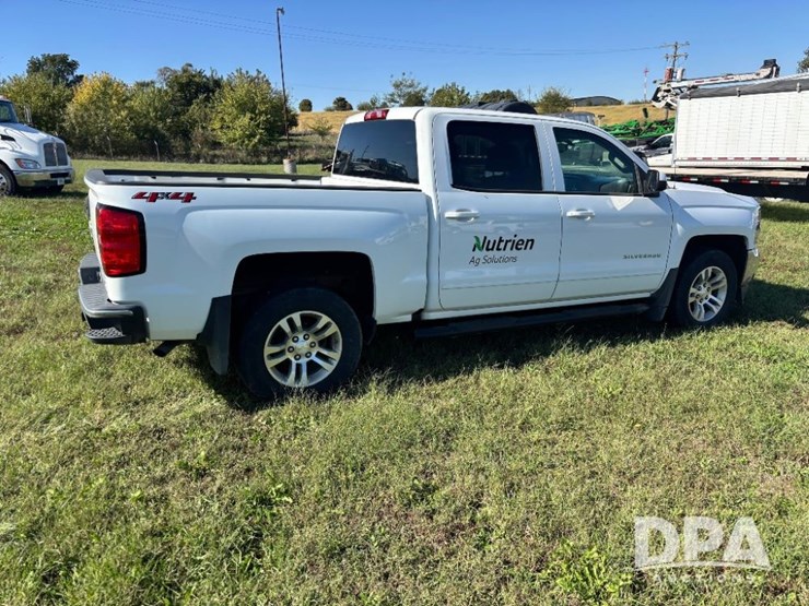 2018-chevrolet-silverado-image-4