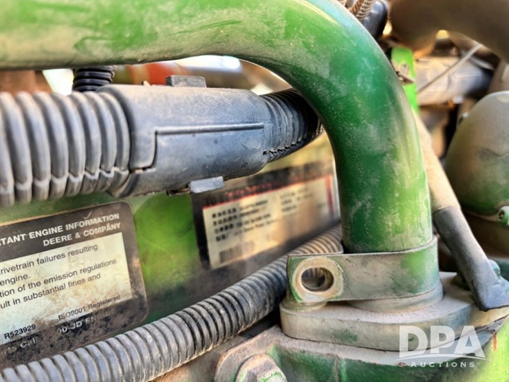 2013-john-deere-4830-image-42