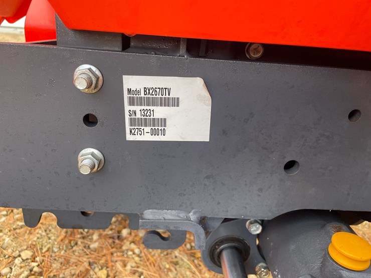 kubota-bx2670-image-12