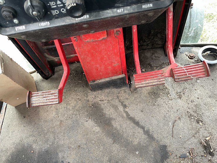 international-1086-image-37