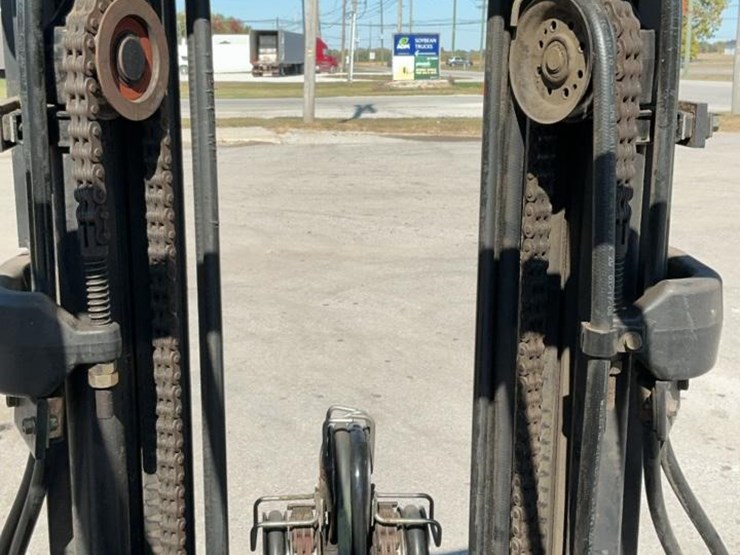 caterpillar-c5000-image-26