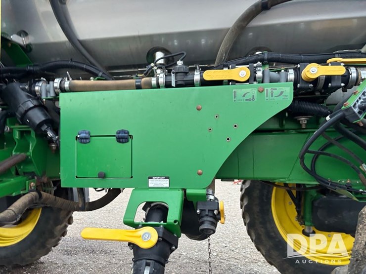 2018-john-deere-r4045-image-68