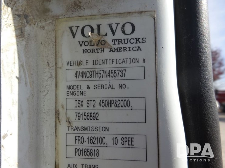 2007-volvo-vnl-day-cab-truck-(pz13987,-unit-110)-image-108