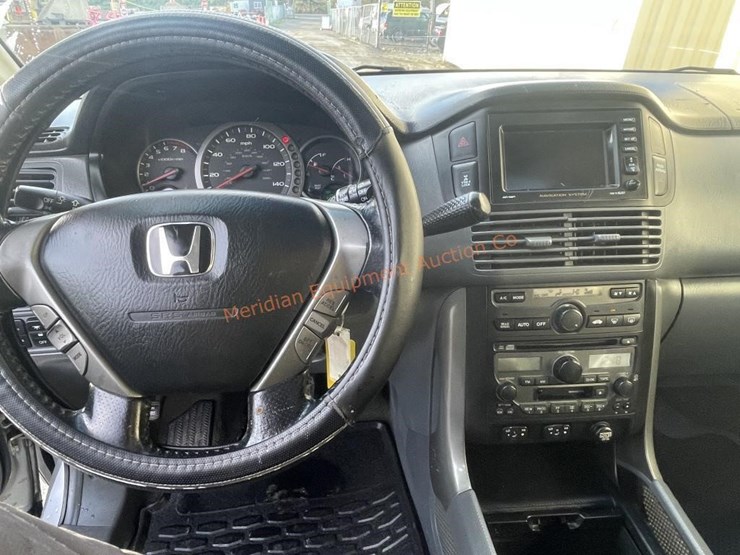 2005-honda-pilot-image-12