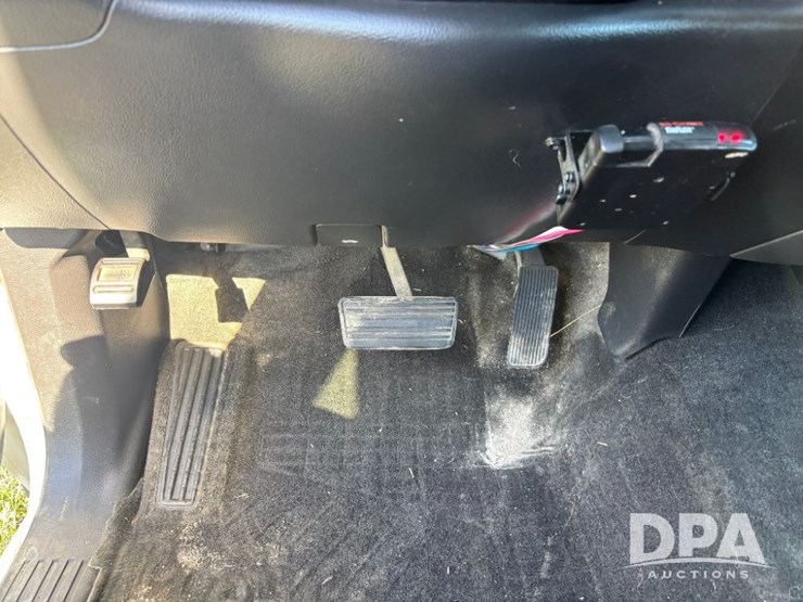 2018-chevrolet-silverado-image-70